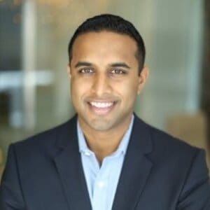 Anuk-Headshot-3-Anuk-Karunaratne